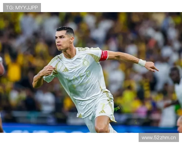 本泽马：从C罗配角到金球奖的巅峰之路解析